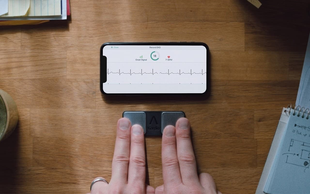 /comparing-personal-ekgs-what-you-need-to-know-4